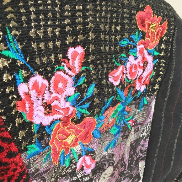 Fancy Embroidered Coat - Picture 6 of 7